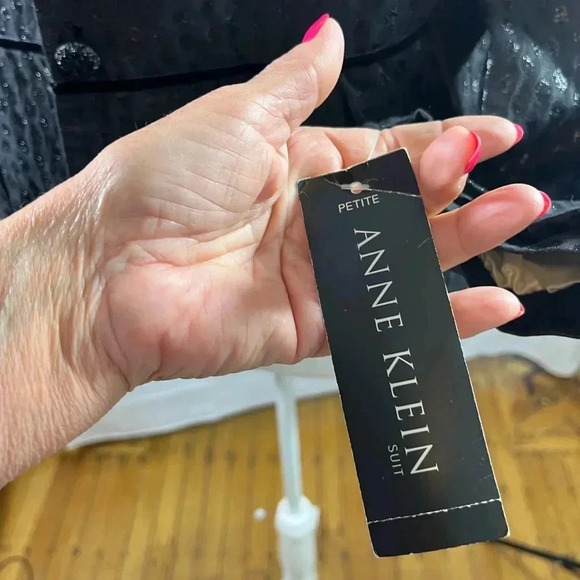 AnnKlein short blazer - Picture 3 of 6